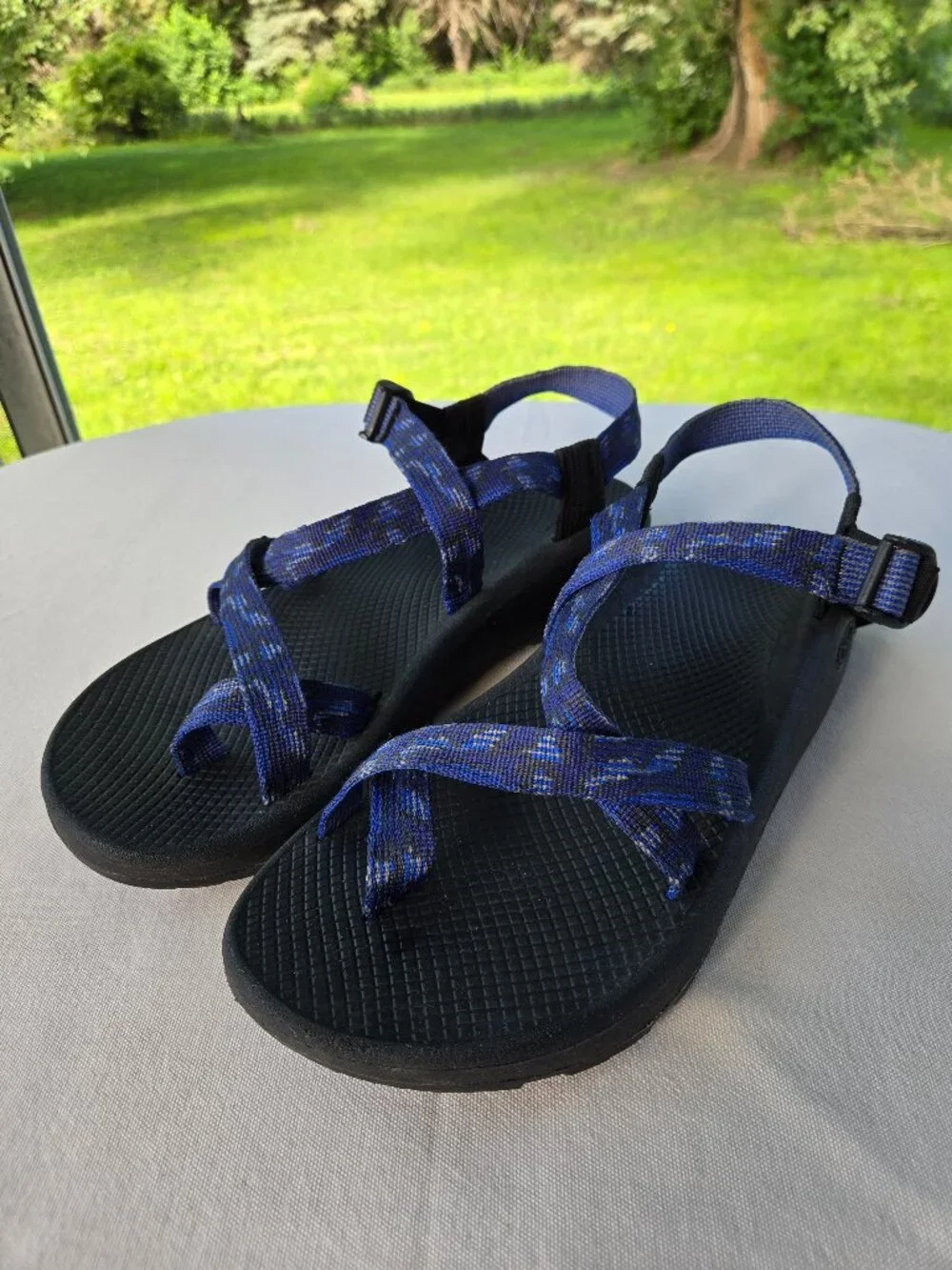 Chaco Men’s Size 12 Sandal Light Blue& Navy Single Strap with Toe Loop